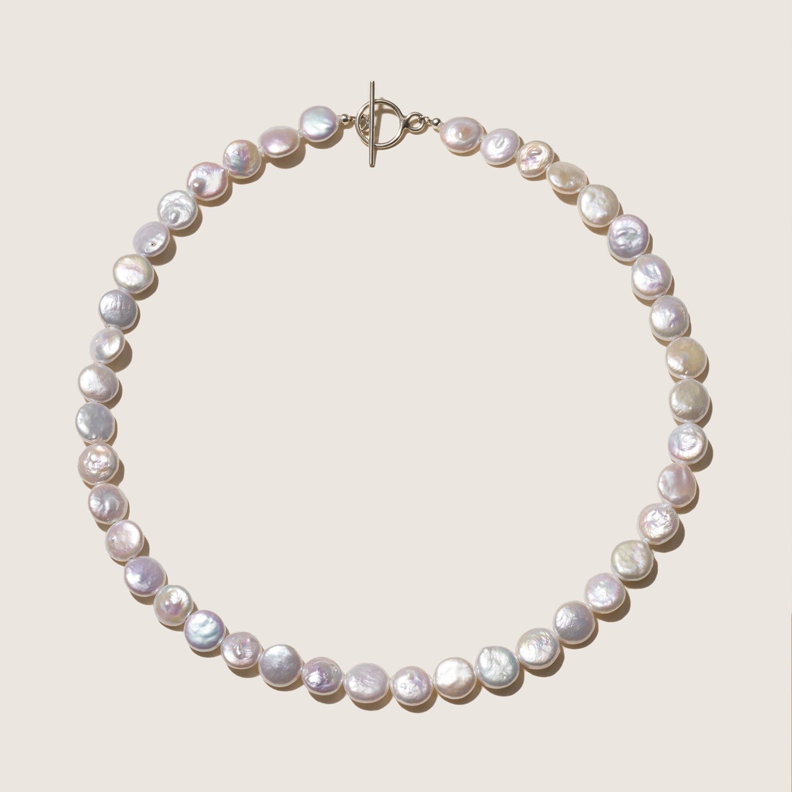 Button iridescent freshwater pearl strand necklace 9.0 to 10.0mm detail view
