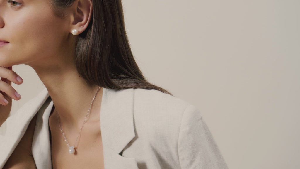 Aura Pearl PLN0139-SW Edison pearl bar pendant necklace video
